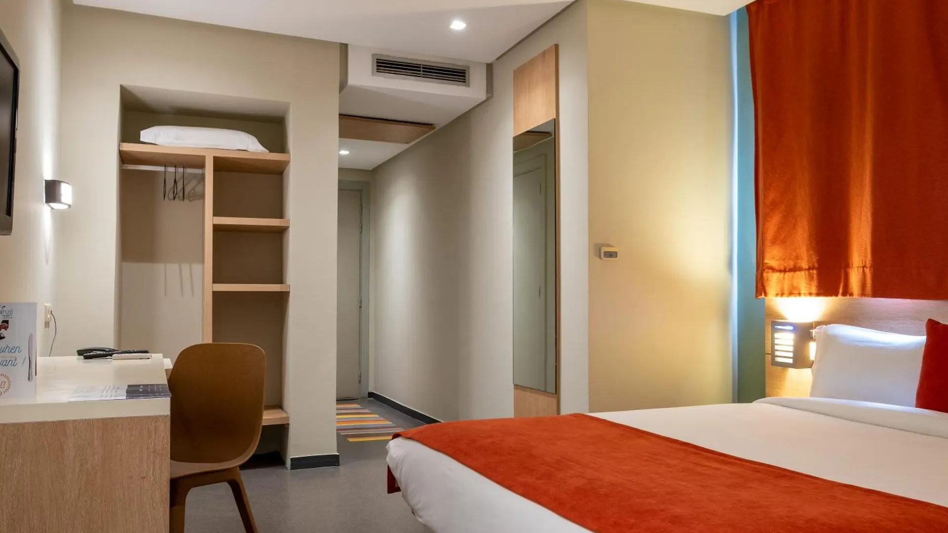 Manzil Hotel Καζαμπλάνκα 2*,